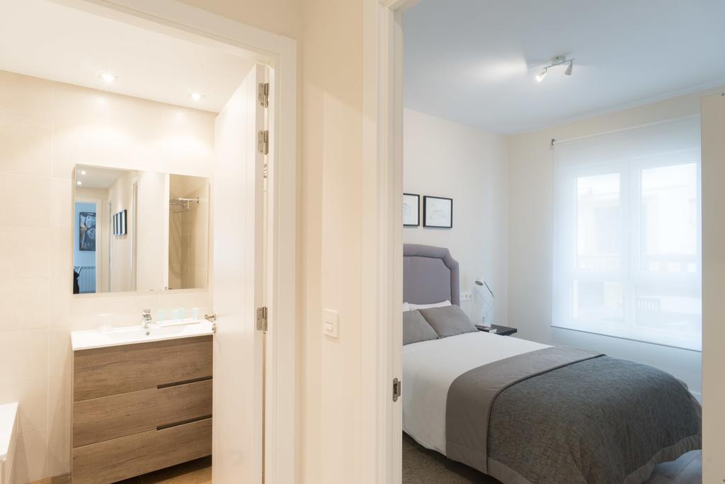 Santa Barbara Terrace - Ib Apartments Saint-Sébastien Extérieur photo